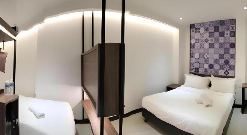 Styles Hotel 3*